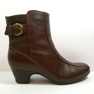 Clarks Womens Brown Leather Zip Ankle Boot 9M